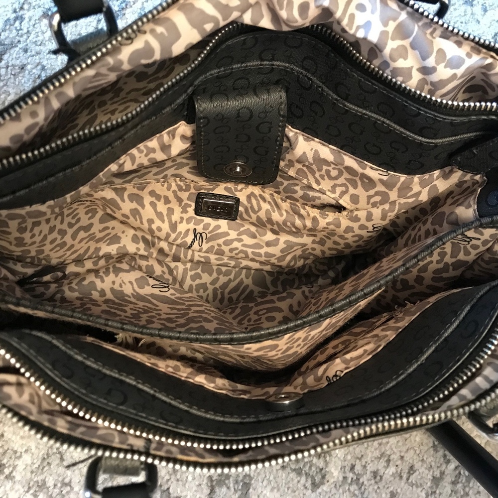 Purse - Picture 2 of 8